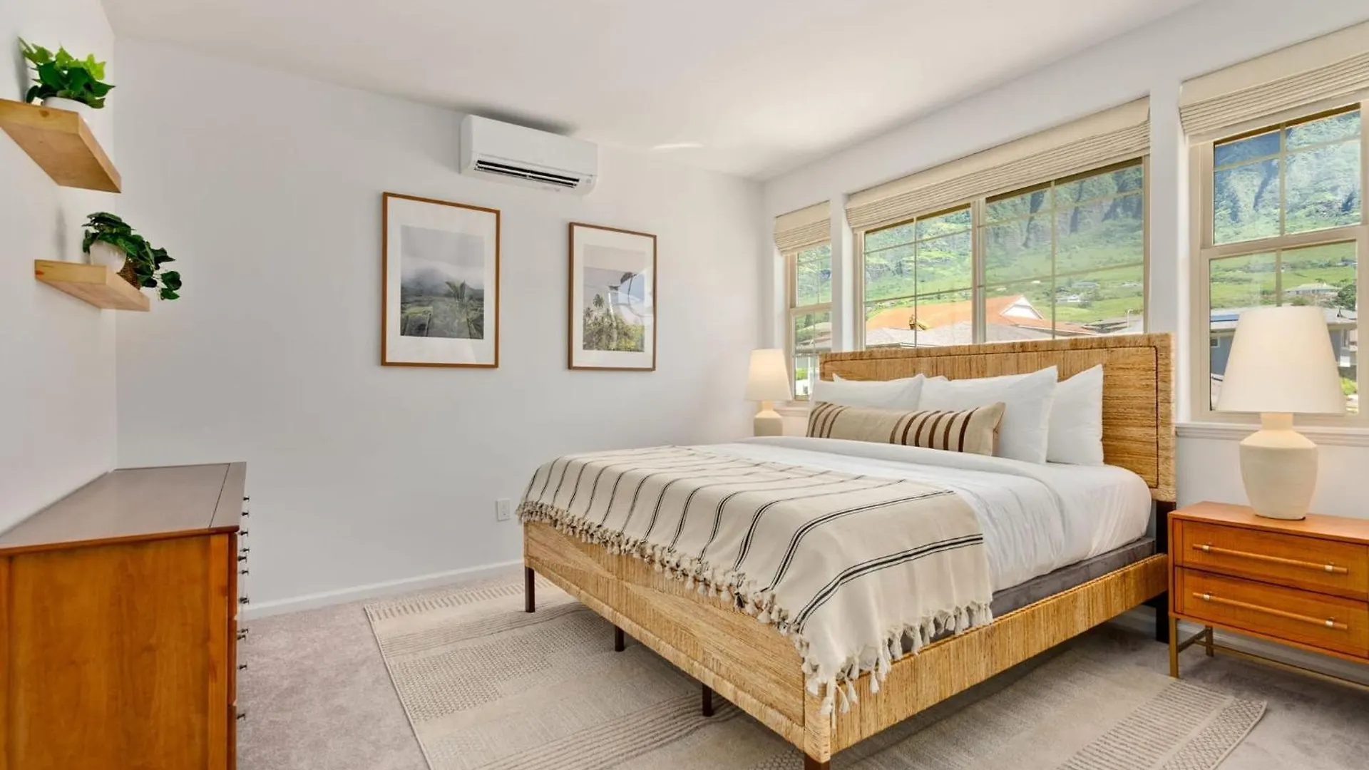 Alaula By Avantstay Gated Security Home W Valley Ocean Views Waianae