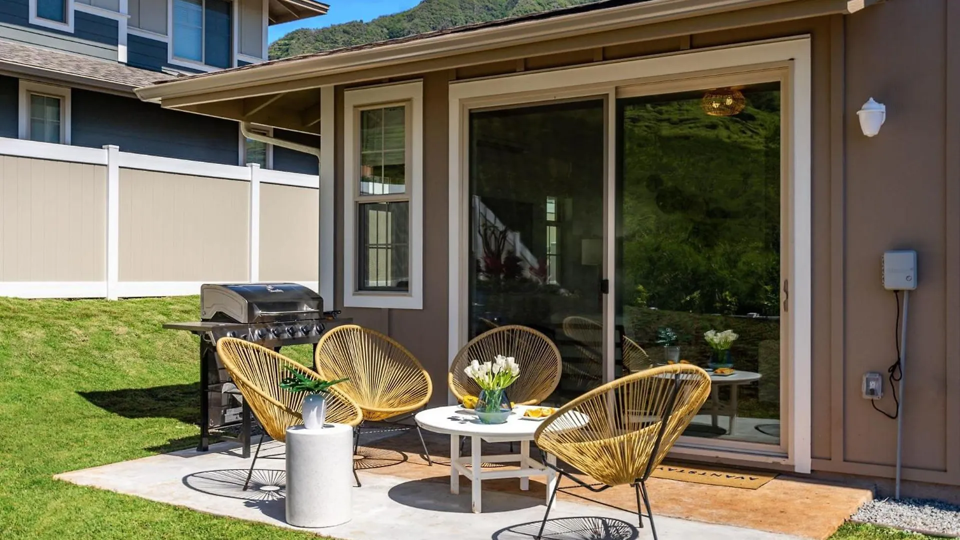 Holiday home Alaula By Avantstay Gated Security Home W Valley Ocean Views Waianae